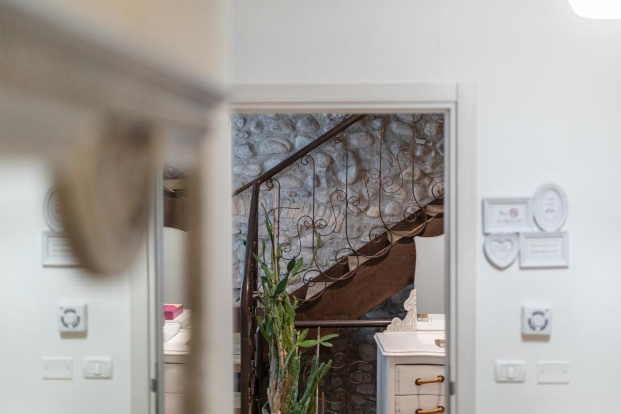 Hotel Gardabeds Adults Only Castelnuovo del Garda Exterior foto