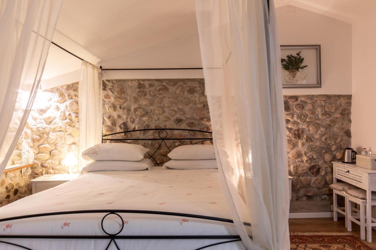 Hotel Gardabeds Adults Only Castelnuovo del Garda Exterior foto